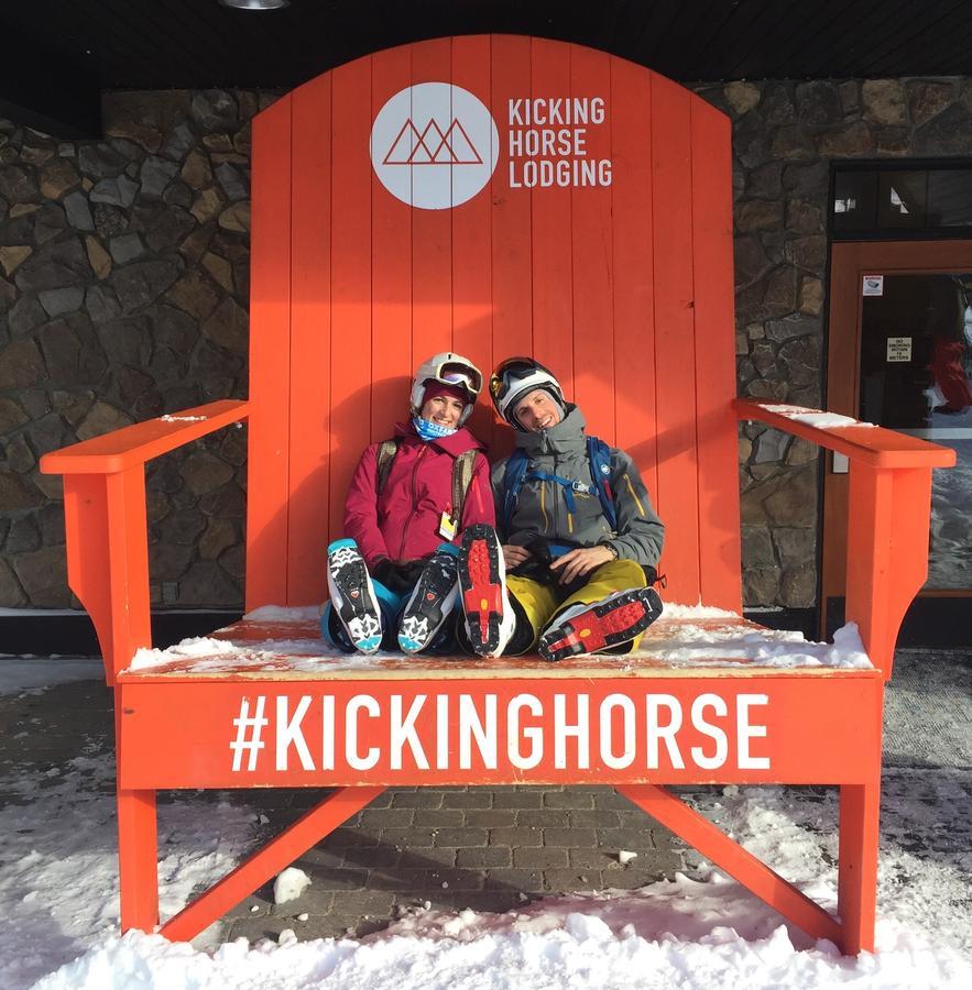 Kicking Horse Canyon Guest House Golden Exterior photo